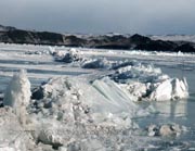 Der zugefrorene Baikal - das Eis lebt!